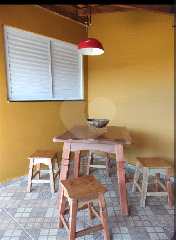 Casa à Venda no Jardim Regina – Brotas