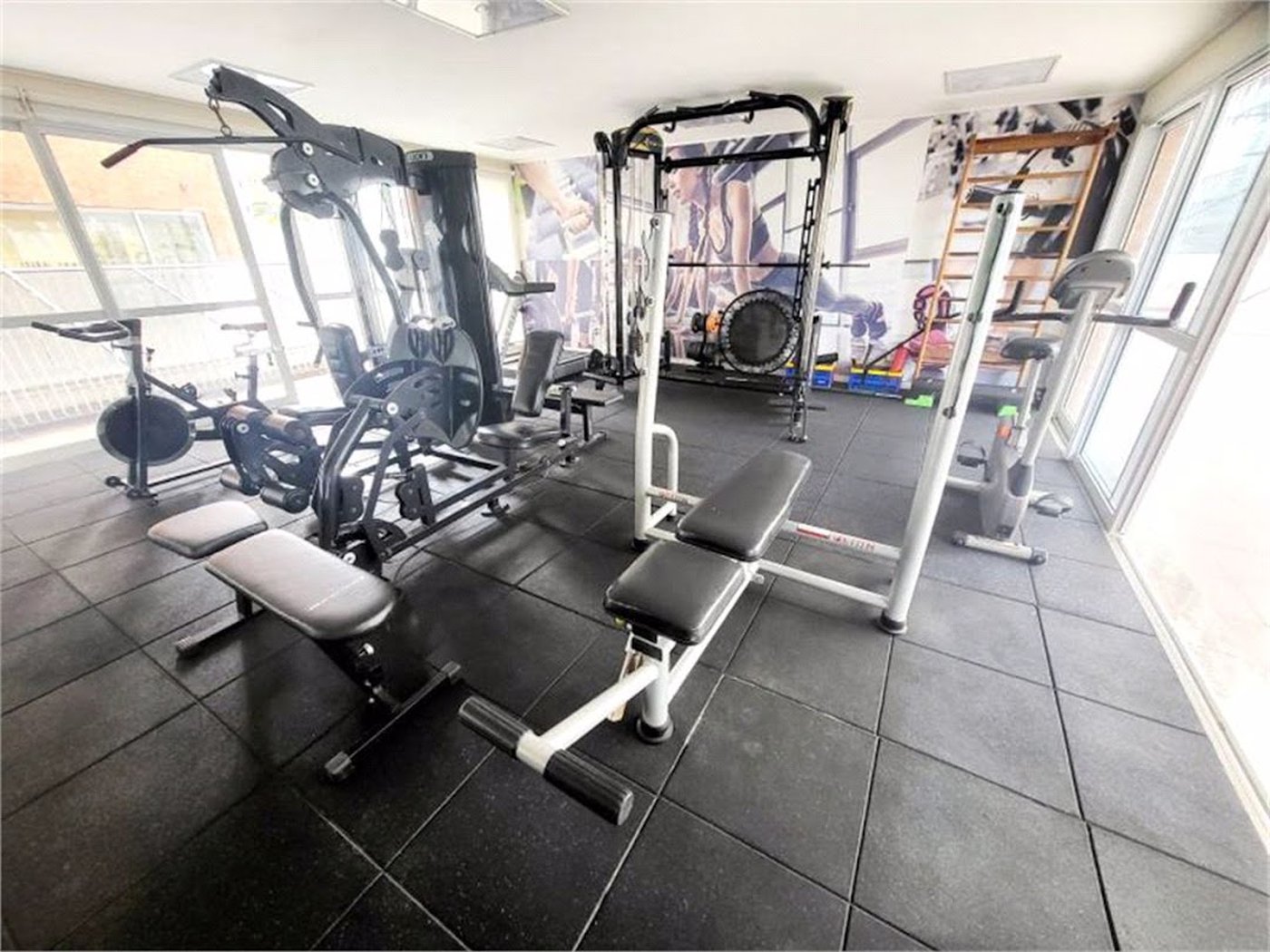 Apartamento Residencial à venda, Gonzaga, Santos - AP1004.