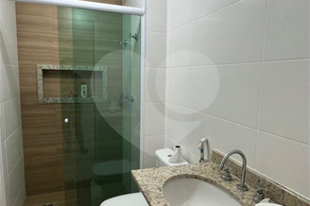 Apartamento à venda com 3 quartos, sendo 1 suíte, em Vila Nova, Cabo Frio, RJ