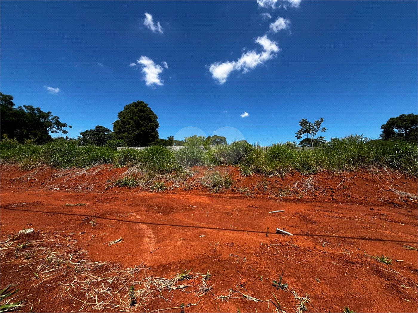 Terreno à venda no condomínio Residencial Quinta das Palmeiras, Itapetininga - SP