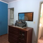 Sobrado à venda com 2 quartos em Jardim Santa Emília, São Paulo, SP