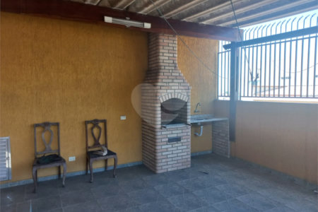 Casa Térrea à venda com 1 quarto em Jardim Peri, São Paulo, SP