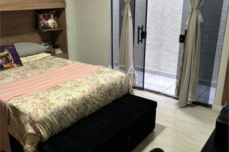 Casa à venda com 1 suíte em Parque São Bento, Sorocaba, SP