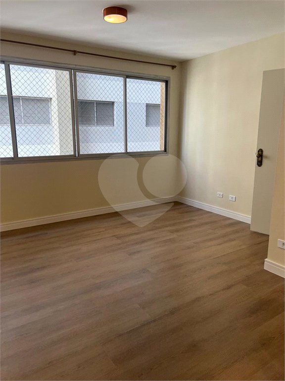 Apartamento à venda com 2 quartos em Bosque da Saúde, São Paulo, SP