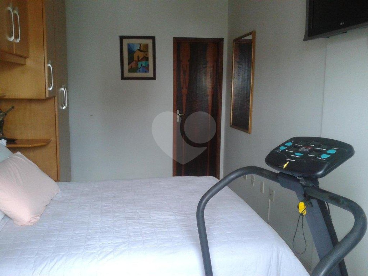 Apartamento à venda com 3 quartos, sendo 1 suíte, em Aviação, Praia Grande, SP