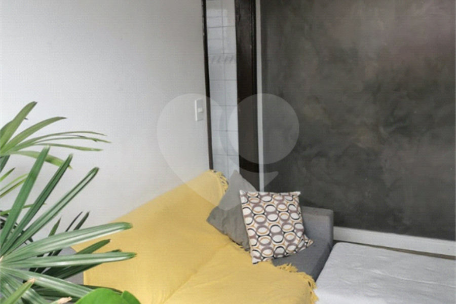 Casa à venda com 2 quartos em Horto, São Paulo, SP