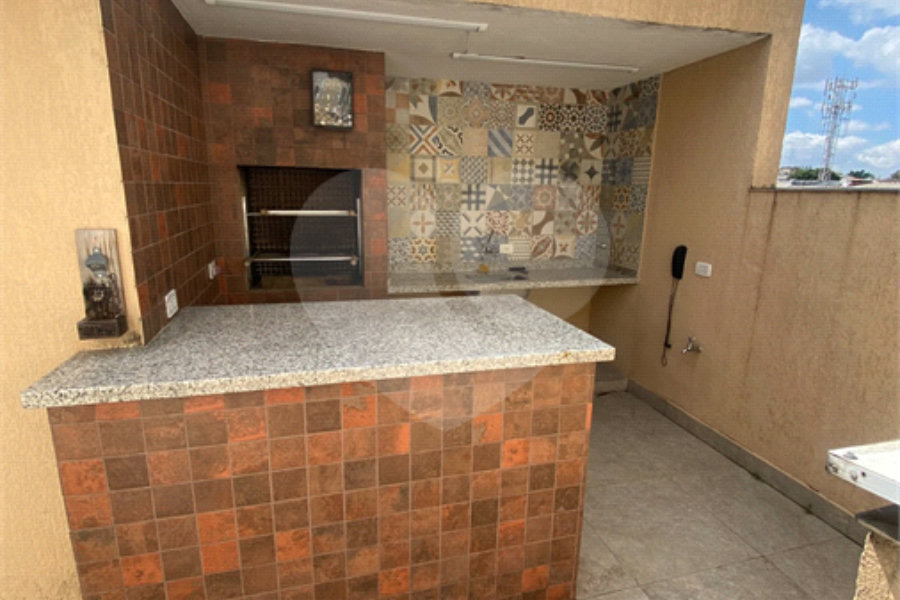 Casa à venda com 3 quartos, sendo 1 suíte, no condomínio Village Santa Cecilia, São Paulo - SP