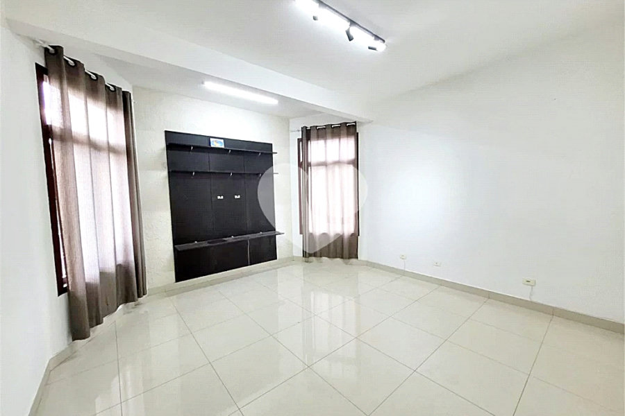Casa à venda ou para alugar com 7 quartos, sendo 5 suítes, no condomínio Sausalito, Mairiporã - SP