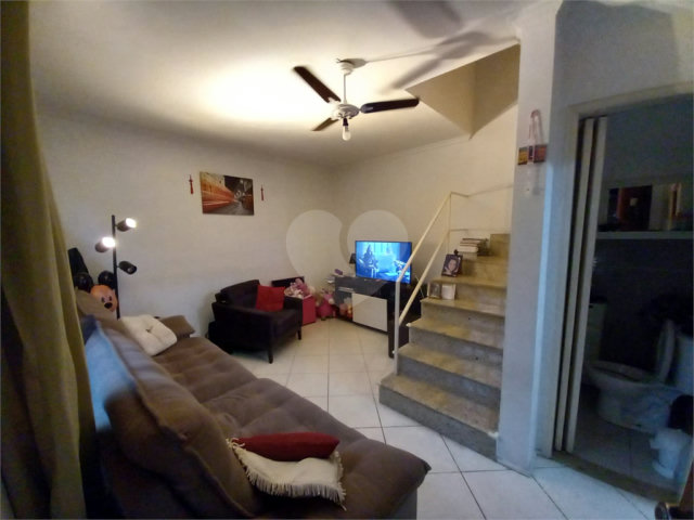 Sobrado à venda com 2 quartos em Vila Guilherme, São Paulo, SP