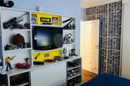 Apartamento à venda com 2 quartos em Vila Alexandria, São Paulo, SP