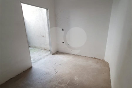 Apartamento à venda com 2 quartos, sendo 1 suíte,  em Jardim Stella, Santo André, SP