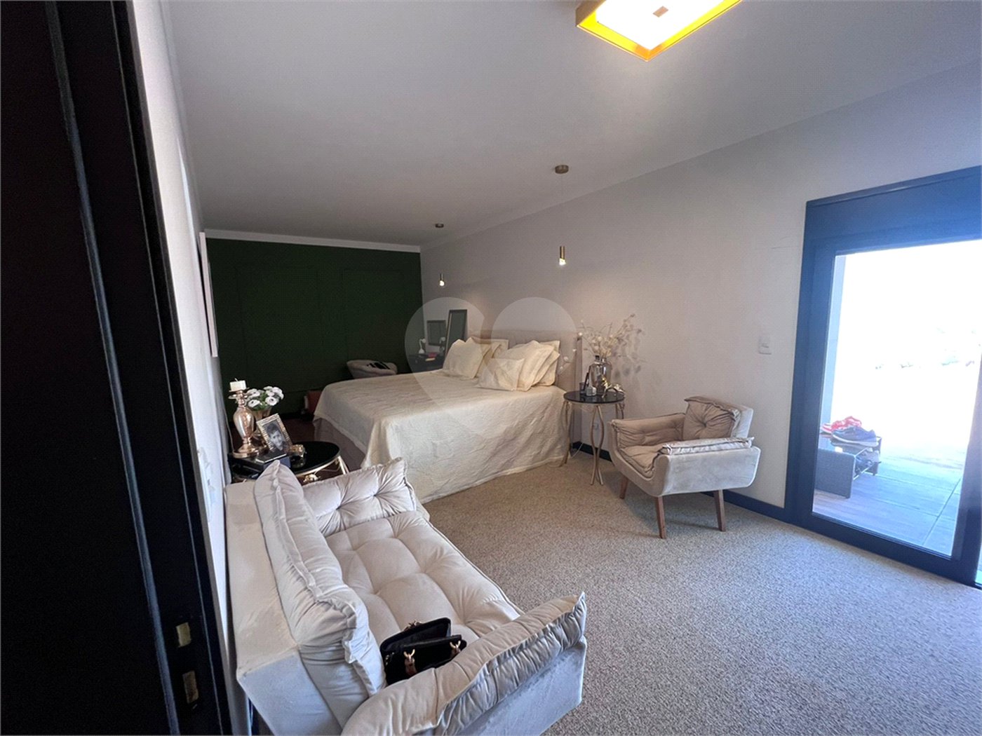 Casa à venda com 3 quartos, sendo 2 suítes,  no condomínio Residencial Alto da Floresta, Bom Jesus dos Perdões - SP