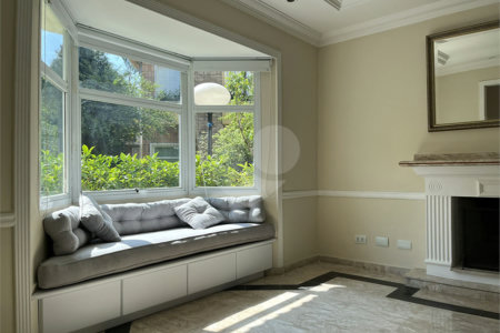 Casa para alugar com 4 quartos, sendo 2 suítes, no condomínio Porto Fino, São Paulo - SP