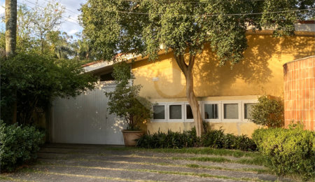 Casa de Vila à venda com 5 quartos, sendo 4 suítes, em Chácara Santo Antônio, São Paulo, SP