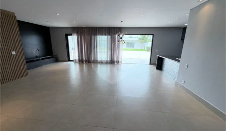 Casa para alugar com 3 quartos, sendo 1 suíte, no condomínio Park Campestre II, Piracicaba - SP