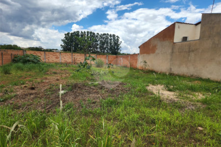 Terreno à venda em Parque Alvorada, Araraquara, SP