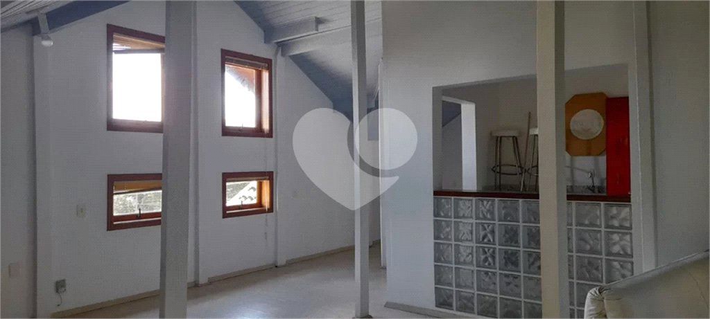 Casa à venda com 3 suítes no condomínio Sausalito, Mairiporã - SP