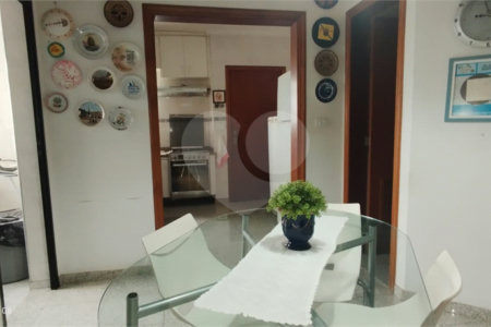 Apartamento à venda com 3 quartos, sendo 2 suítes,  em Vila Oliveira, Mogi das Cruzes, SP