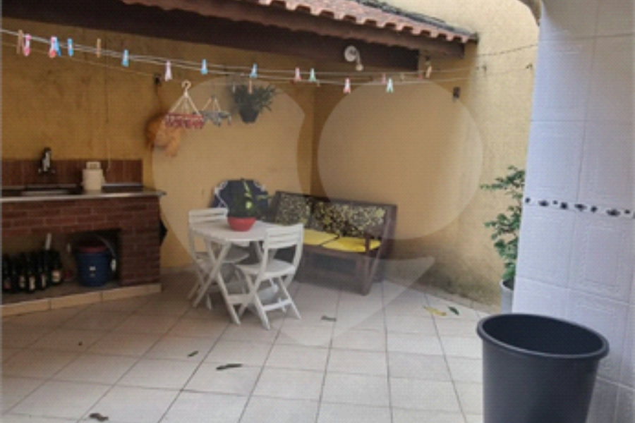 Sobrado à venda com 3 quartos, sendo 1 suíte, em Tremembé, São Paulo, SP