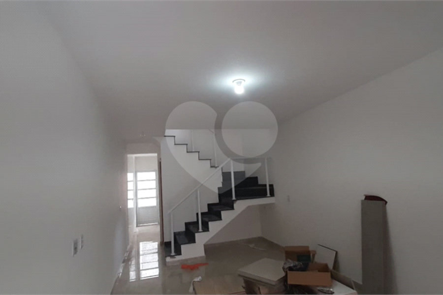 Sobrado à venda com 3 quartos, sendo 1 suíte, em Vila Primavera, São Paulo, SP