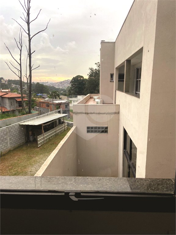 Casa à venda com 3 suítes no condomínio Parque Itaguaçu Cantareira, São Paulo - SP