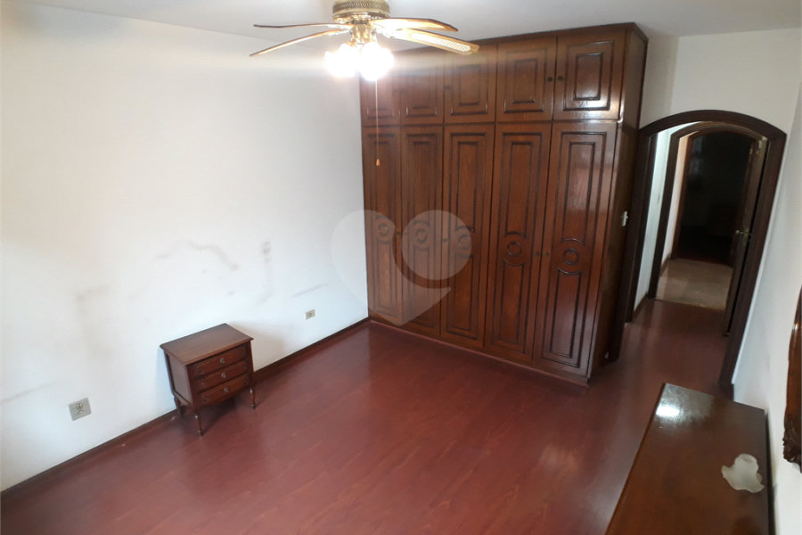 Sobrado à venda com 4 quartos, sendo 2 suítes, em Santana, São Paulo, SP