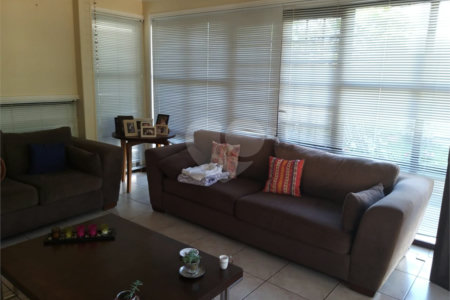 Casa à venda com 3 quartos, sendo 1 suíte, em Vila Gardênia, Atibaia, SP