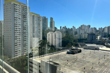 Apartamento à venda com 2 quartos, sendo 1 suíte, em Vila Andrade, São Paulo, SP