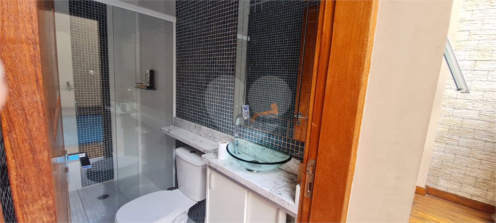 Sobrado à venda com 4 quartos, sendo 1 suíte, em Jabaquara, São Paulo, SP