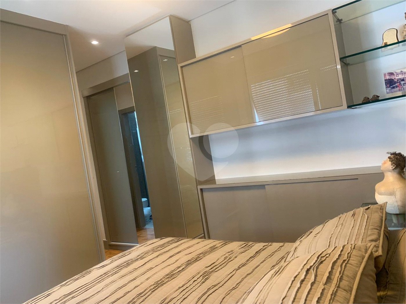 Apartamento à venda com 3 quartos, sendo 2 suítes, em Higienópolis, São Paulo, SP