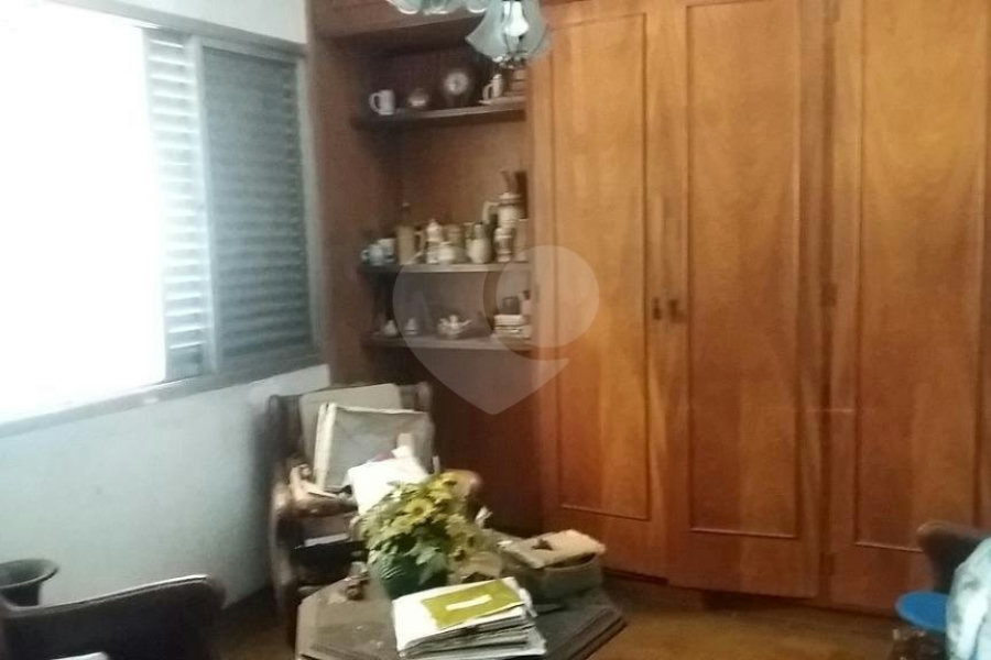 Casa Térrea à venda com 3 quartos em Bom Retiro, São Paulo, SP