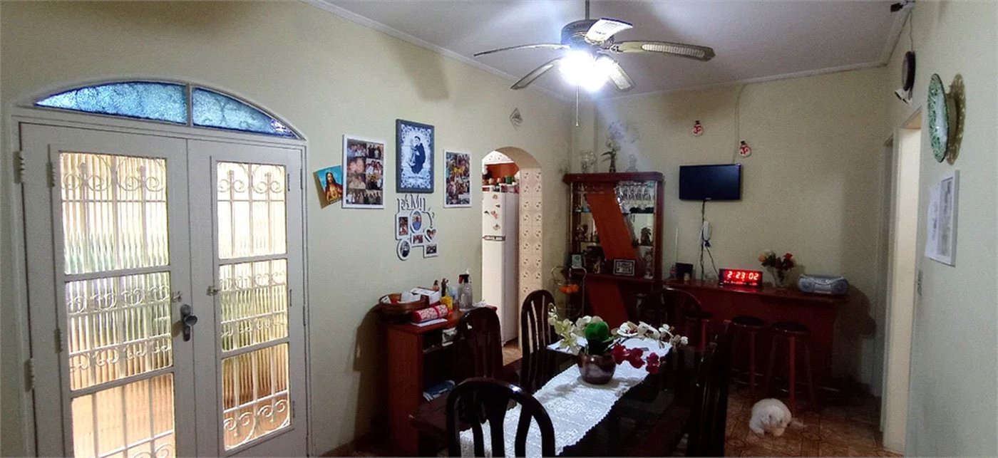 Sobrado à venda ou para alugar com 4 quartos, sendo 1 suíte,  em Brooklin Paulista, São Paulo, SP