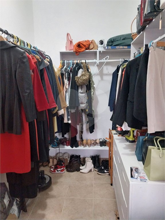 Apartamento à venda com 4 quartos, sendo 1 suíte,  em Vila Ipojuca, São Paulo, SP