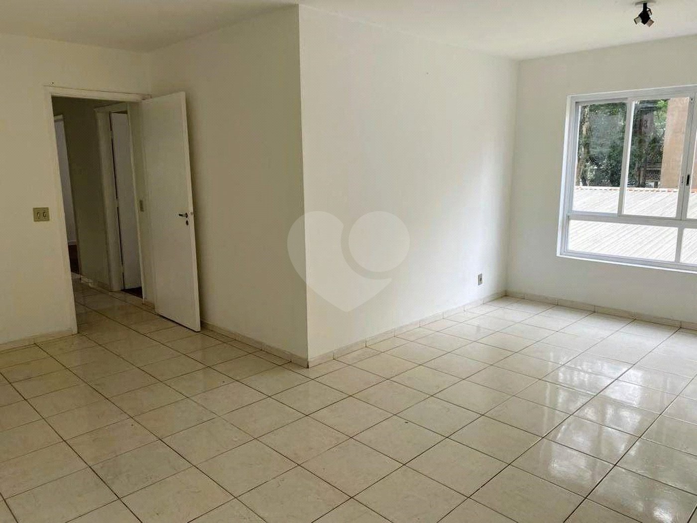 Apartamento para alugar com 3 quartos, sendo 1 suíte, em Paraíso, São Paulo, SP