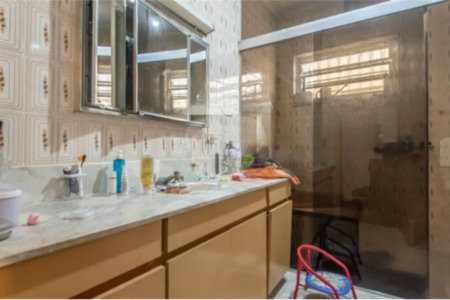 Casa à venda com 5 quartos, sendo 3 suítes, em Vila Santo Estéfano, São Paulo, SP