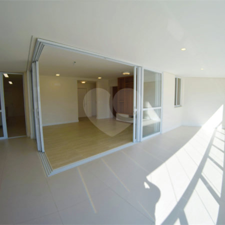 Apartamento à venda com 3 suítes em Vila Romana, São Paulo, SP