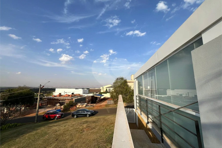Excepcional Casa de 4 Suítes no Condomínio Monte Alegre em Piracicaba