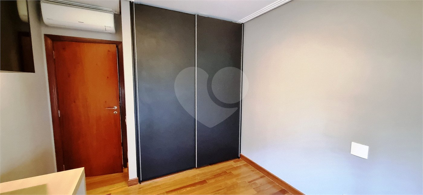 Apartamento à venda com 4 quartos, sendo 3 suítes, em Santana, São Paulo, SP