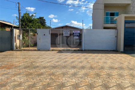 Casa à venda ou para alugar com 10 quartos no Centro, Ponta Porã, MS
