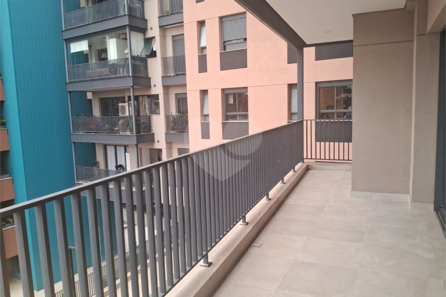 Apartamento à venda com 2 suítes em Alto da Lapa, São Paulo, SP