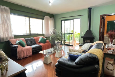 Apartamento à venda com 3 suítes em Moema, São Paulo, SP