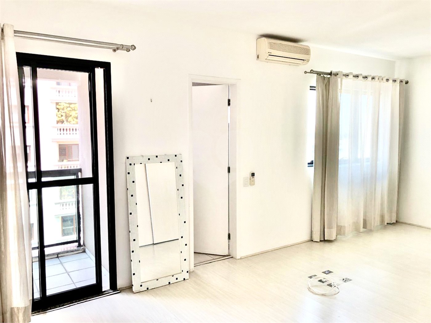 Apartamento à venda com 1 suíte em Pinheiros, São Paulo, SP