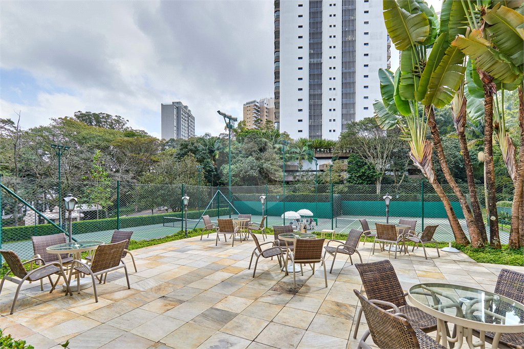 Apartamento à venda com 4 suítes em Santo Amaro, São Paulo, SP