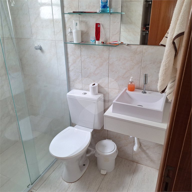 Casa à venda com 2 quartos no condomínio Residencial Cristal Lll, Mogi das Cruzes - SP
