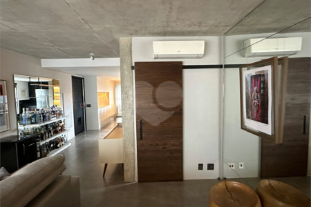 Apartamento à venda ou para alugar com 1 quarto em Cidade Monções, São Paulo, SP