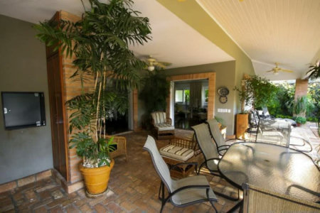 Casa à venda com 3 quartos, sendo 2 suítes,  em Vila Tramontano, São Paulo, SP