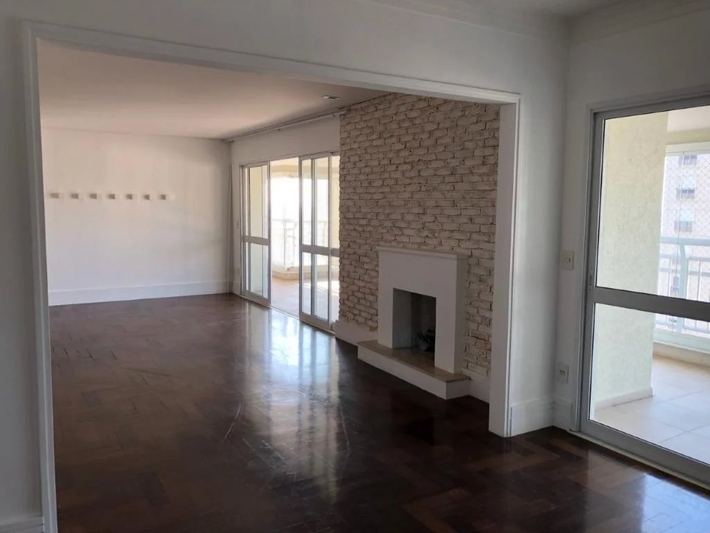Apartamento à venda com 3 suítes em Vila Suzana, São Paulo, SP