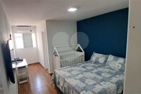 Sobrado à venda com 2 suítes em Vila Polopoli, São Paulo, SP