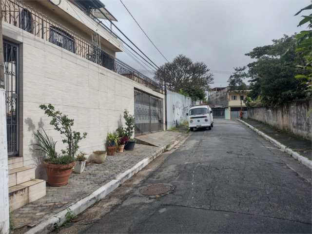 Sobrado à venda com 3 quartos, sendo 1 suíte,  em Vila Nova Mazzei, São Paulo, SP