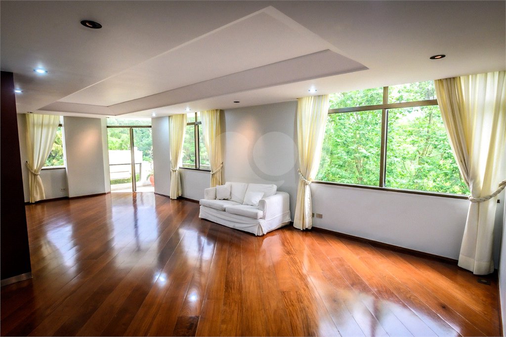 Apartamento à venda com 3 suítes em Paineiras do Morumbi, São Paulo, SP